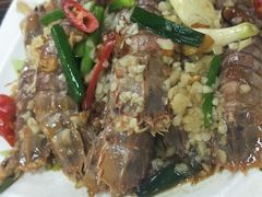 -亚忠小吃店(曾厝垵店)