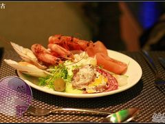 IMG_0101_光影_1-北京港澳中心瑞士酒店·瑞士咖啡厅·自助餐