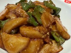-关东小磨东北菜(上海长风大悦城店)