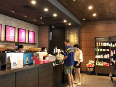 -星巴克(杭州西湖银泰1F店)