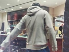 -UGG(燕莎奥特莱斯购物中心店)