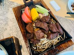 铁锄牛排-穹六人间 people 6(岳阳路店)