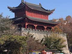 -巴陵广场