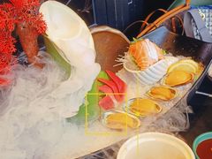 三拼刺身鲍鱼三文鱼北极贝-粤·向群饭店(二沙岛店)