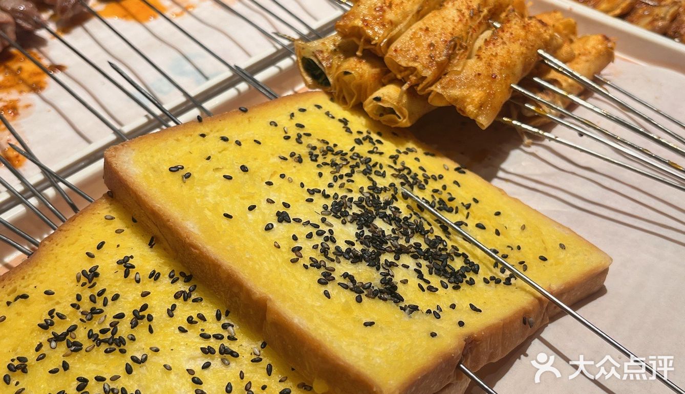 火爆徐州的烧烤终于来昆山了 听说他们家是地道的徐州烧烤