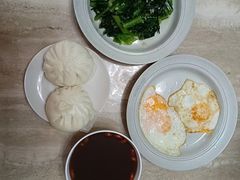 -爱的果实月嫂育婴师(世纪东方店)