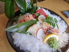 -枝魯枝魯自助料理