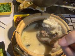 -云晓光头烧烤吧(盛夏店)