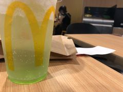 -麦当劳(民盈·国贸城店)