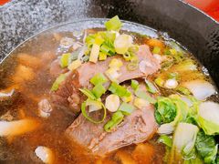 -尊品原汁牛肉面