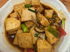 -芦茨金富饭庄·25年老字号·专做稻草鸡