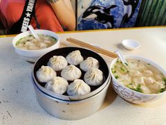 特色鲜肉小笼汤包-笑云开汤包店(网巾市店)