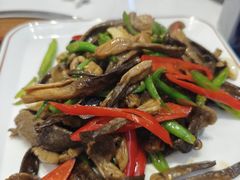 小炒富硒鹿茸菇-钟记陕南菜·煎锅鱼(红专南路店)