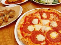 -城市大道红炉披萨烘焙坊