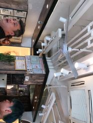 -一東造型烫发染发