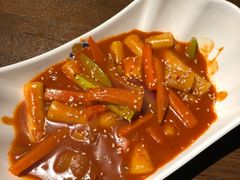 辣白菜炒年糕-汉米达特色料理餐厅(郴州友阿国际广场店)