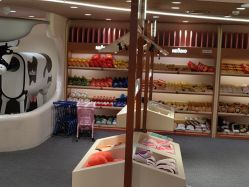 -奈尔宝·国风主题儿童乐园·亲子餐厅(豫园商城店)