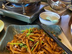 -潮界(LU·ONE凯德晶萃广场店)