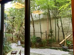 -逢阪にこにこ庵