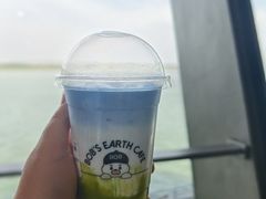 -抱抱地球咖啡馆(国家海洋博物馆店)