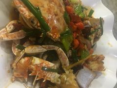-亚龙湾8号(丁村万人海鲜广场店)