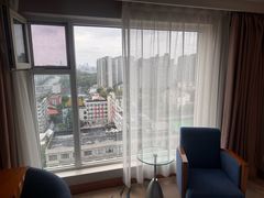 -武汉五月花大酒店(武昌火车站中南路地铁站店)