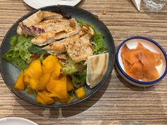 烤鸡胸肉色拉-榖屋house of flour(张江首店)