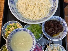 -门框胡同百年卤煮(新街口店)