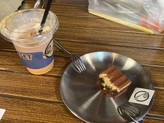 -Reset Coffee 与海咖啡