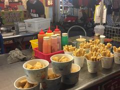 -六合夜市