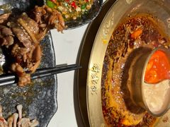 特色美蛙-哥老官重庆美蛙鱼头(虹口龙之梦店)
