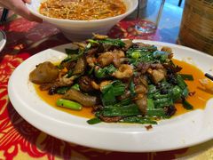绍皮回锅肉-柏合黄记豆腐皮饭店