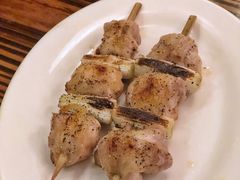 烤京葱鸡腿肉-鳥炭·烧鸟YaKiToRi深夜食堂(陆家嘴店)