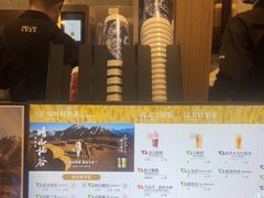 -霸王茶姬(云杉奥莱店)