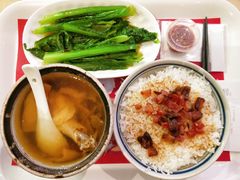 鲜杂菌炖鸡腿-钟姐炖品(万象城店)