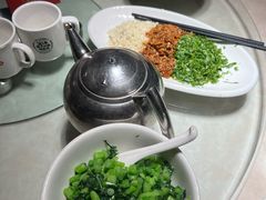 -味上湘菜馆(岳麓山店)