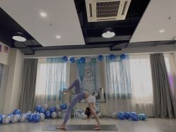 -亚太瑜伽普拉提学院