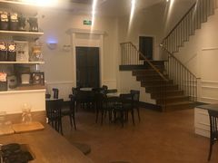 大堂-星巴克臻选(广州沙面店)