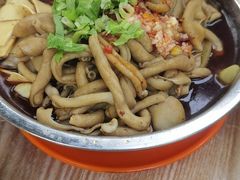 -雷祖芳老妈蹄花店