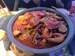 -徐记小怪兽肉蟹煲店(哈西万达金街店)