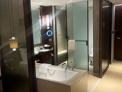 -西双版纳融创皇冠假日度假酒店