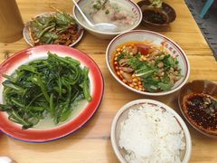 -老方桌烂蹄花川菜馆(九龙坡店)
