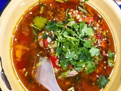 -马路边边串串香(苗栗路店)