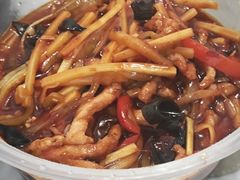 -靠山屯东北农家菜(八龙桥雅苑店)