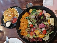 烤南瓜泥鲜虾沙拉-芭莉与彩虹西餐厅(成都合生汇店)