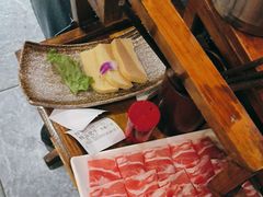 -辣莊重庆老火锅(威海高铁站韩乐坊店)