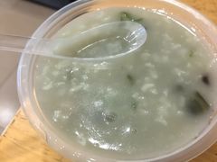 皮蛋瘦肉粥-放鸡岛之美食