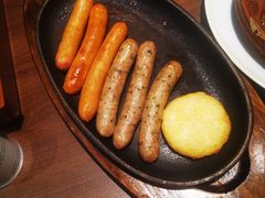 特色烤肠拼盘-萨莉亚意式餐厅(杭州滨江天街店)