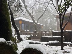 -灵岩山风景区