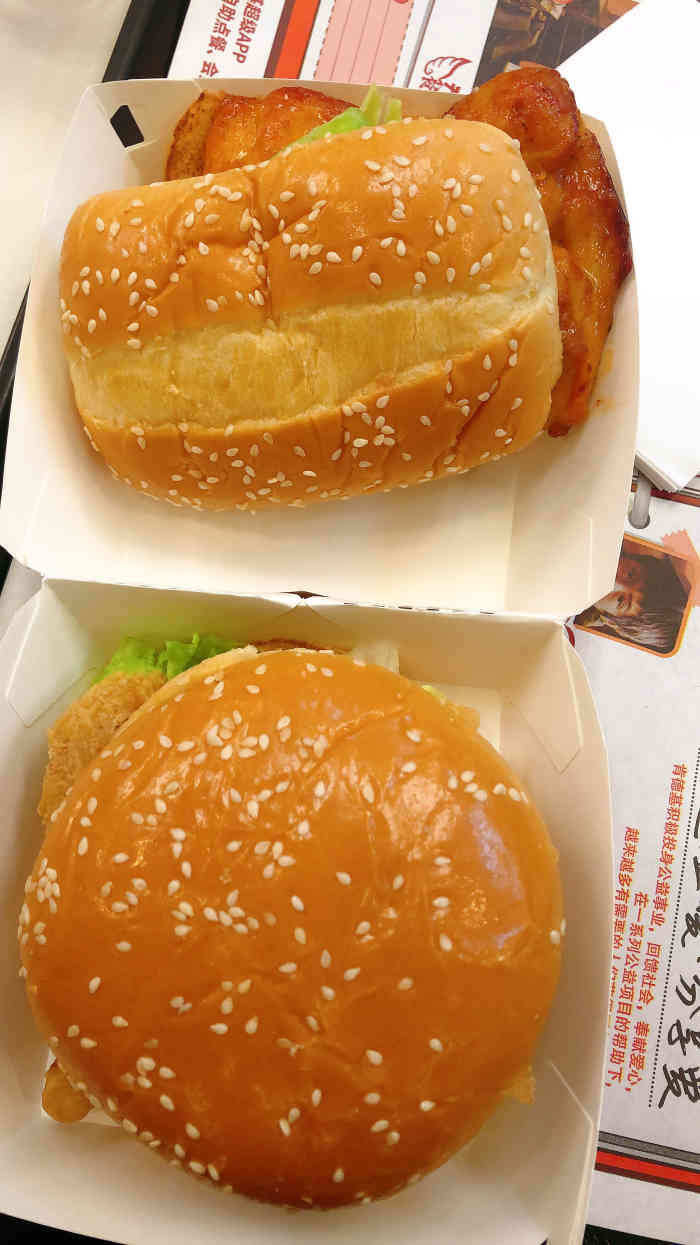 肯德基(豫园店)-"开在豫园里面的肯德基,自然史人很多了就.